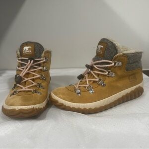 Sorel Out N About Conquest Boot - Kids' Sz 3